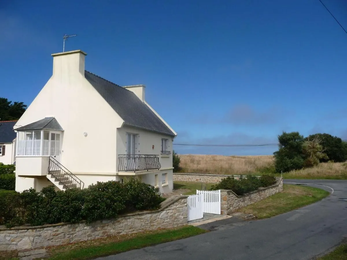 50M From The Sandy Beach, Holiday House, Ploudalmezeau