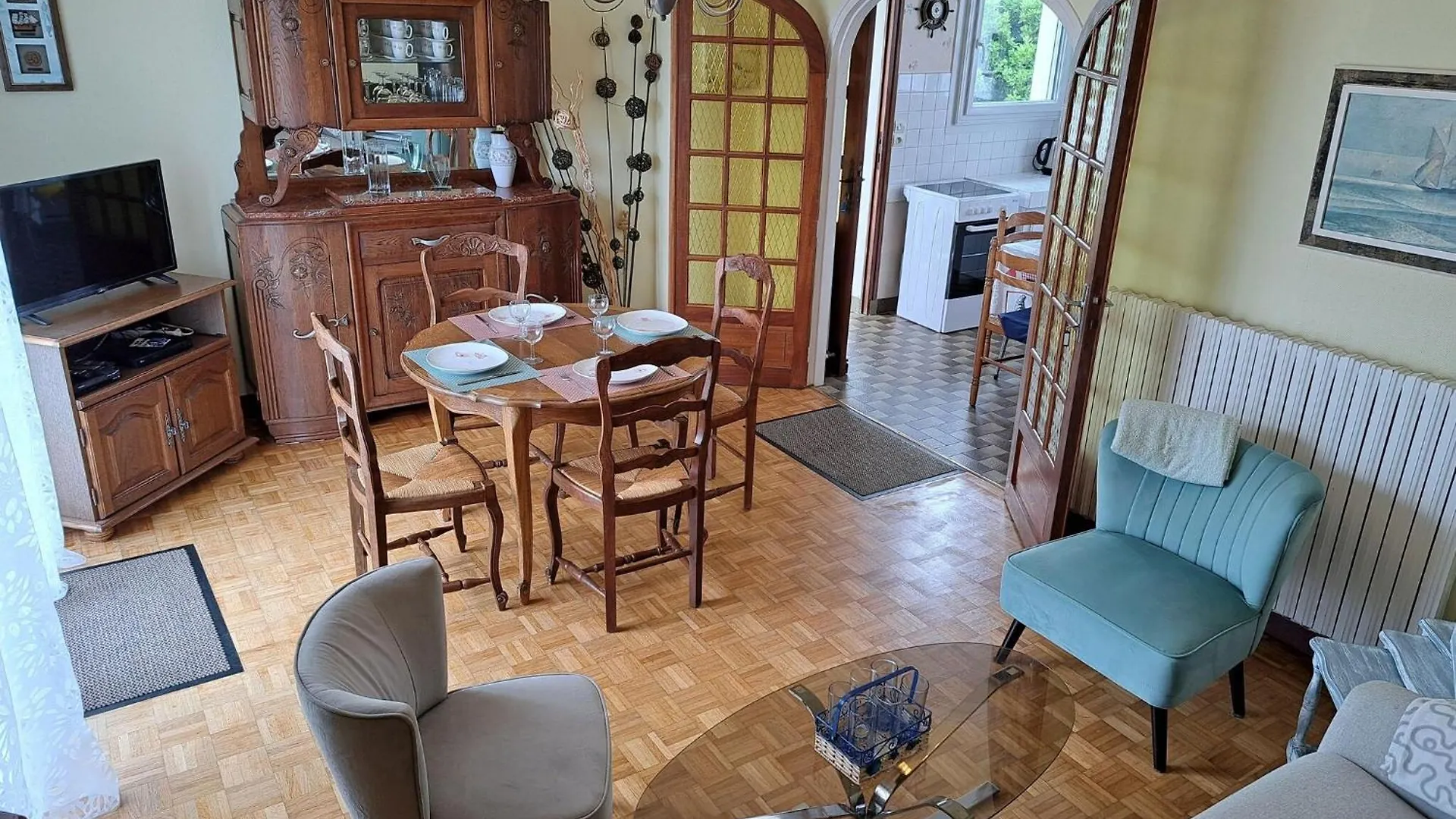 Holiday home 50M From The Sandy Beach, Holiday House, Ploudalmezeau